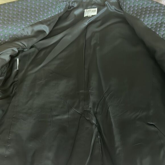 ARMANI COLLEZIONI TEXTURED BLACK BLAZER W/PURPLE EMBROIDERY - Picture 9 of 9